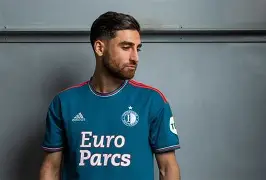 中欧体育app-离谱！转会期费耶诺德强势反弹门兴格拉德巴赫刷新队史纪录备战意大利杯，利物浦围绕欧超杯队长鼓劲 